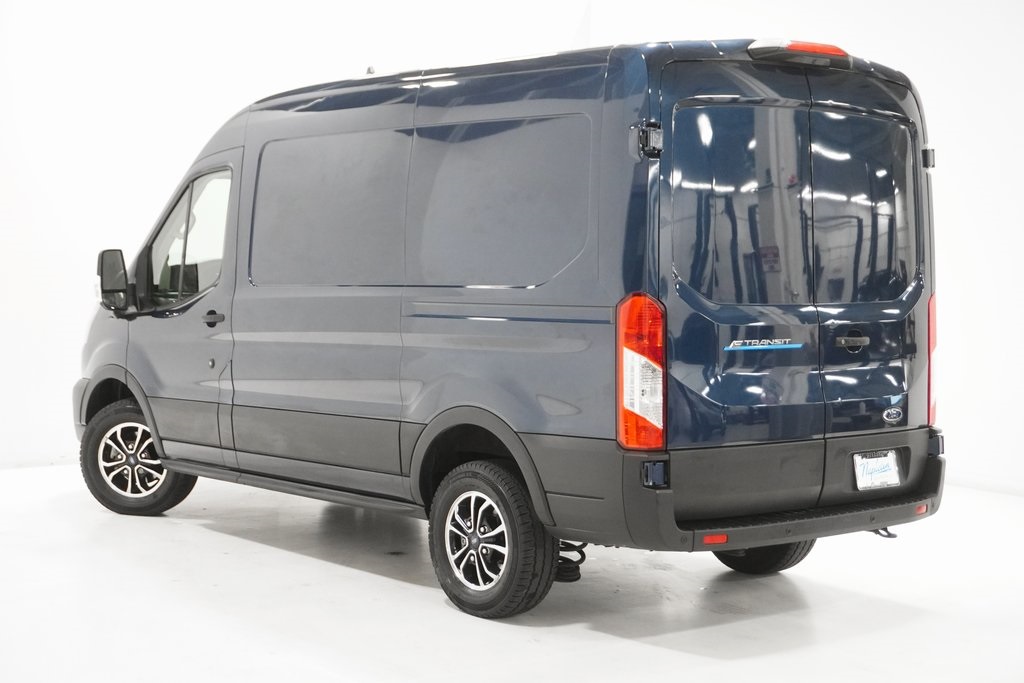 2022 Ford E-Transit-350 Base 5