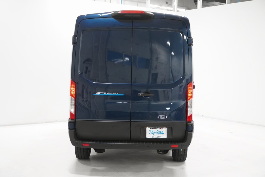 2022 Ford E-Transit-350 Base 6