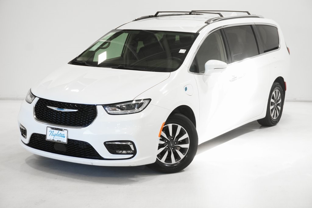 2021 Chrysler Pacifica Hybrid Touring L 2