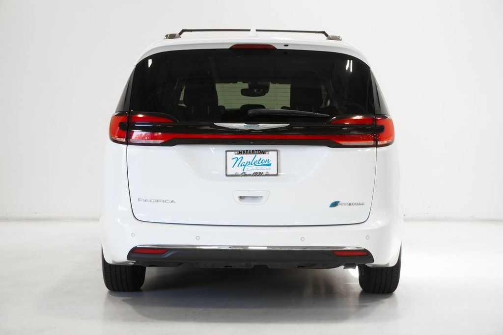 2021 Chrysler Pacifica Hybrid Touring L 6