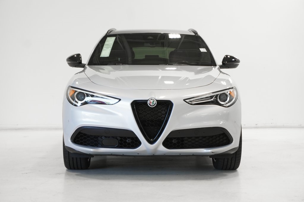 2021 Alfa Romeo Stelvio Ti Sport 3