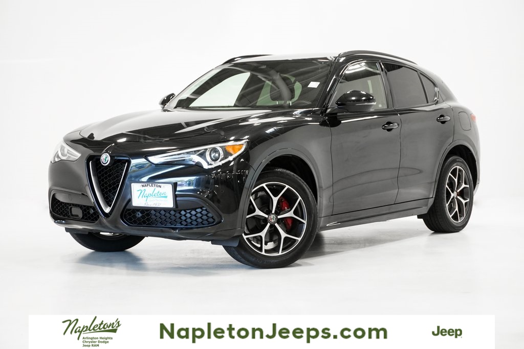 2020 Alfa Romeo Stelvio Ti Sport 1