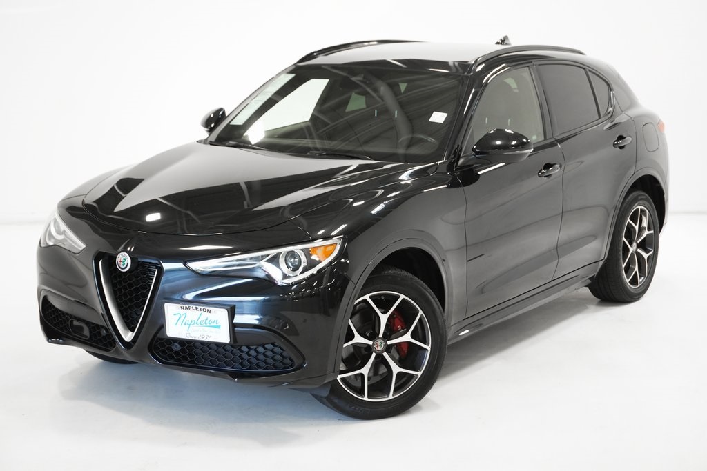 2020 Alfa Romeo Stelvio Ti Sport 2