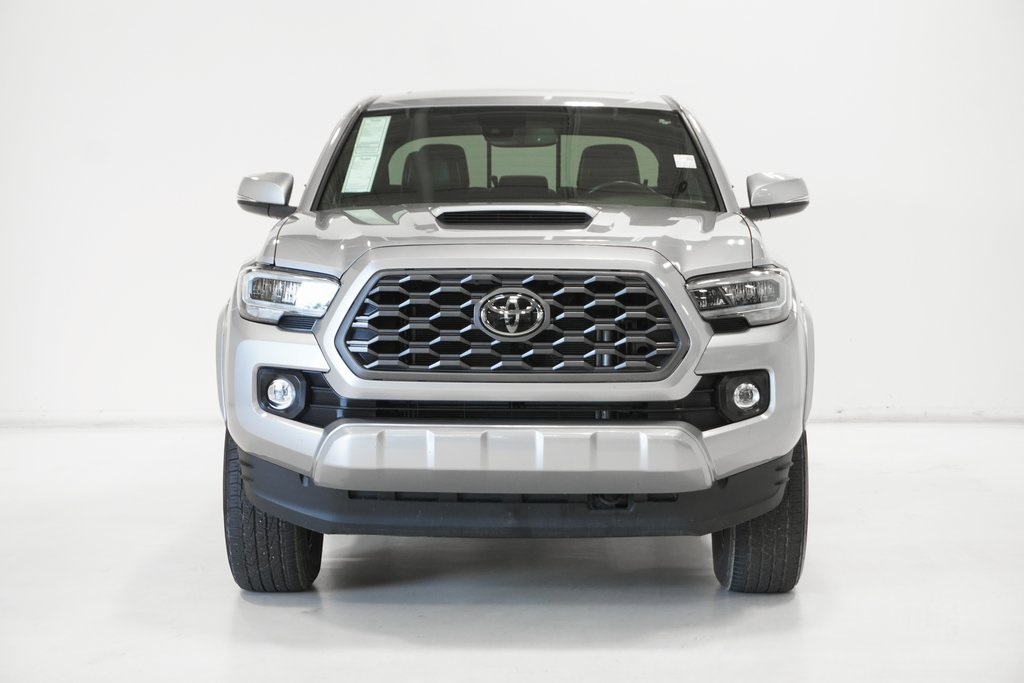 2021 Toyota Tacoma TRD Sport 3