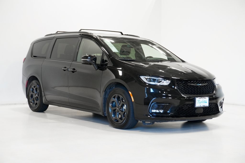 2021 Chrysler Pacifica Hybrid Limited 4