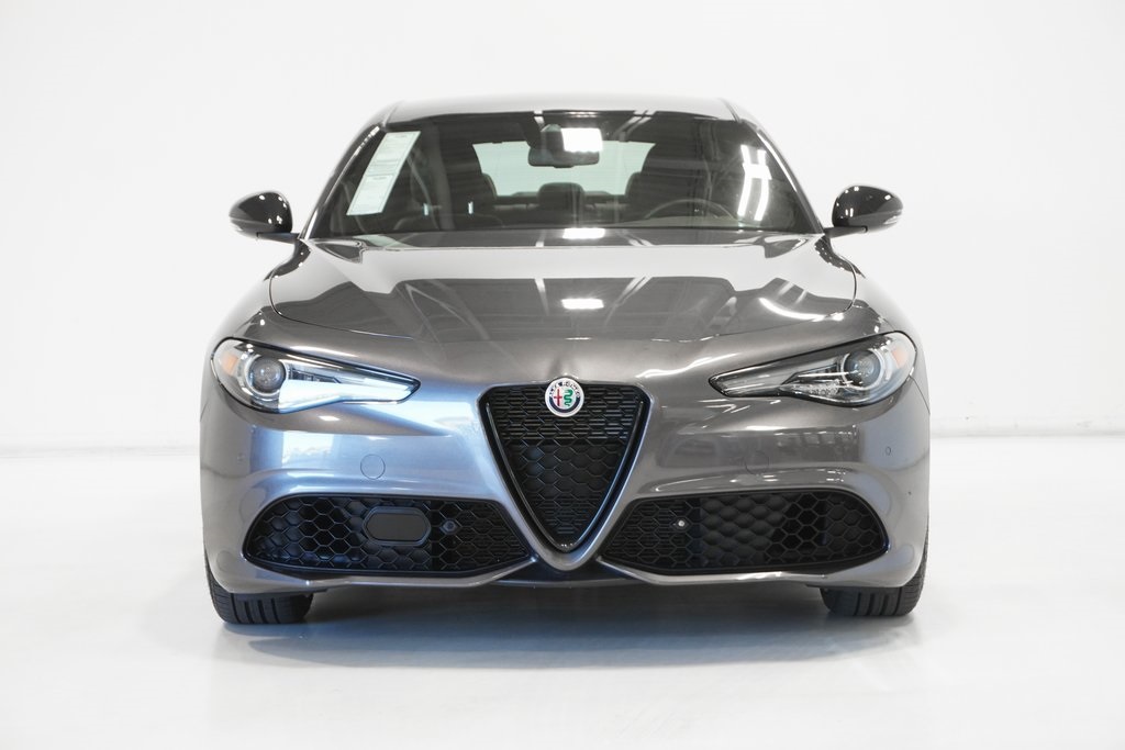 2021 Alfa Romeo Giulia Ti Sport 3