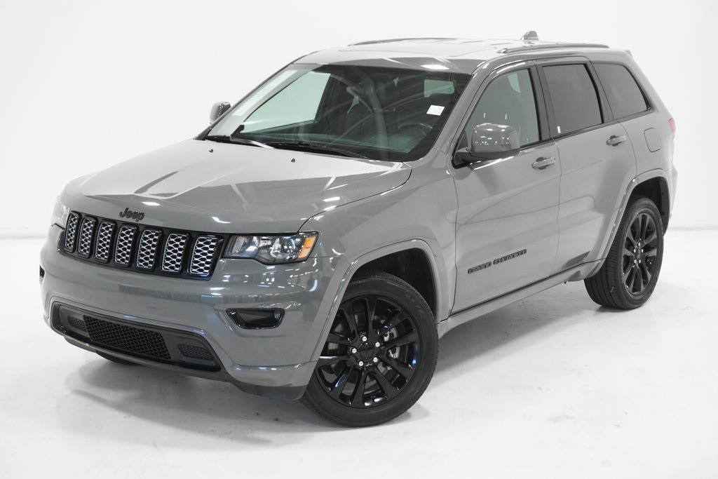 2021 Jeep Grand Cherokee Laredo X 2