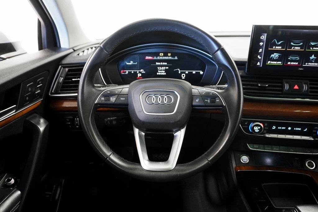 2022 Audi Q5 45 S line Premium Plus 19