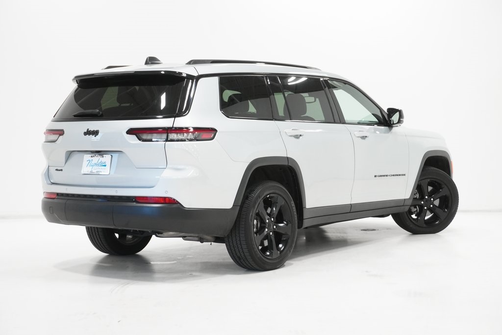 2023 Jeep Grand Cherokee L Altitude 7