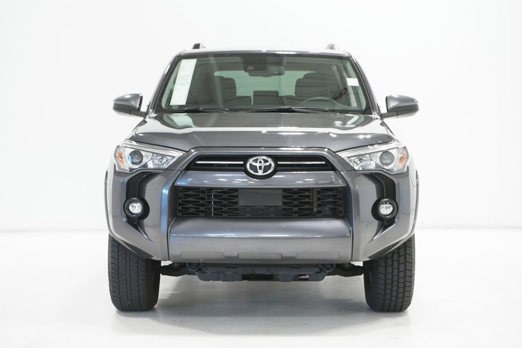 2022 Toyota 4Runner SR5 3