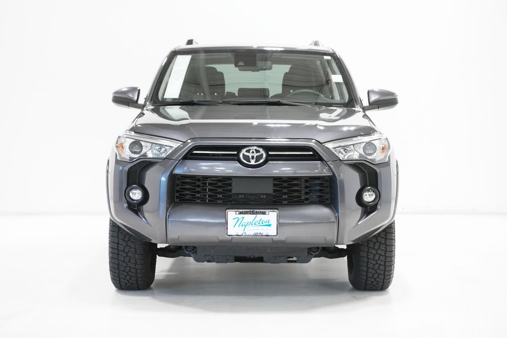 2022 Toyota 4Runner SR5 3