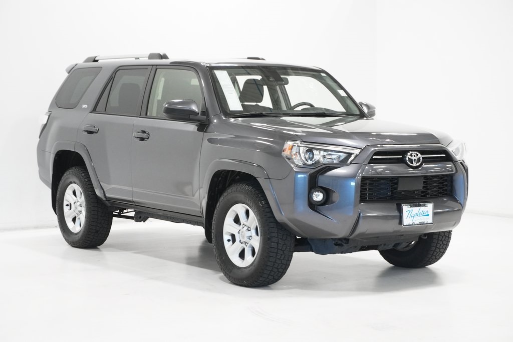 2022 Toyota 4Runner SR5 4