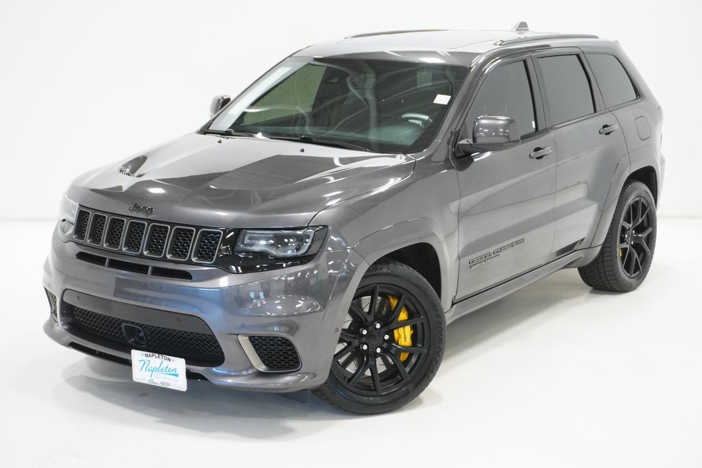 2020 Jeep Grand Cherokee Trackhawk 2