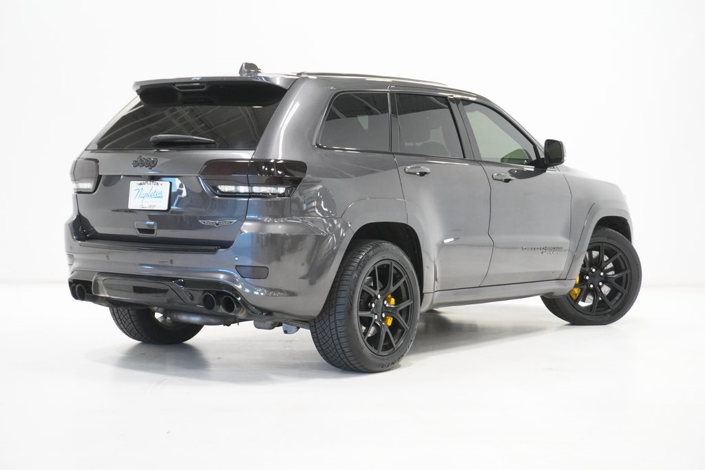 2020 Jeep Grand Cherokee Trackhawk 9