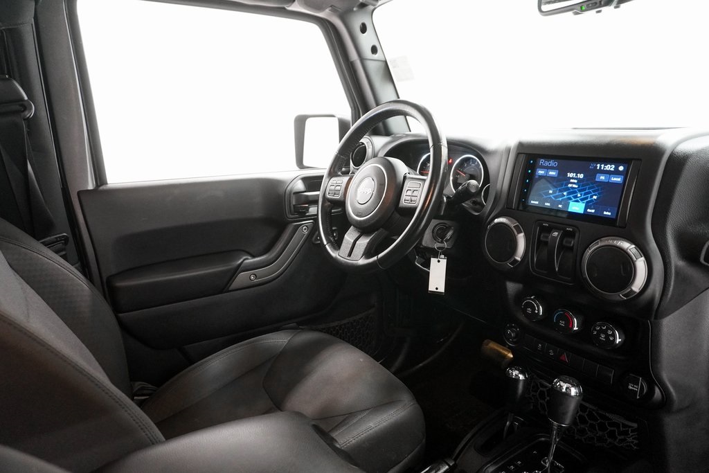 2016 Jeep Wrangler Sport 12