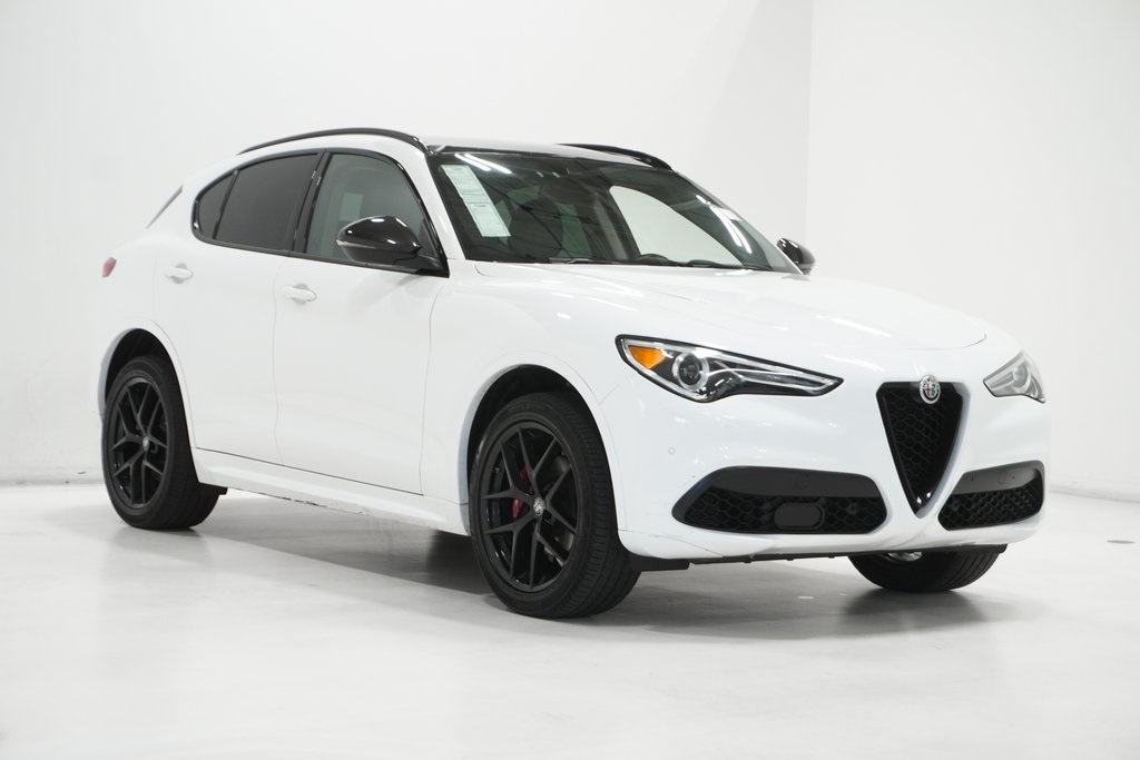 2021 Alfa Romeo Stelvio Ti 4