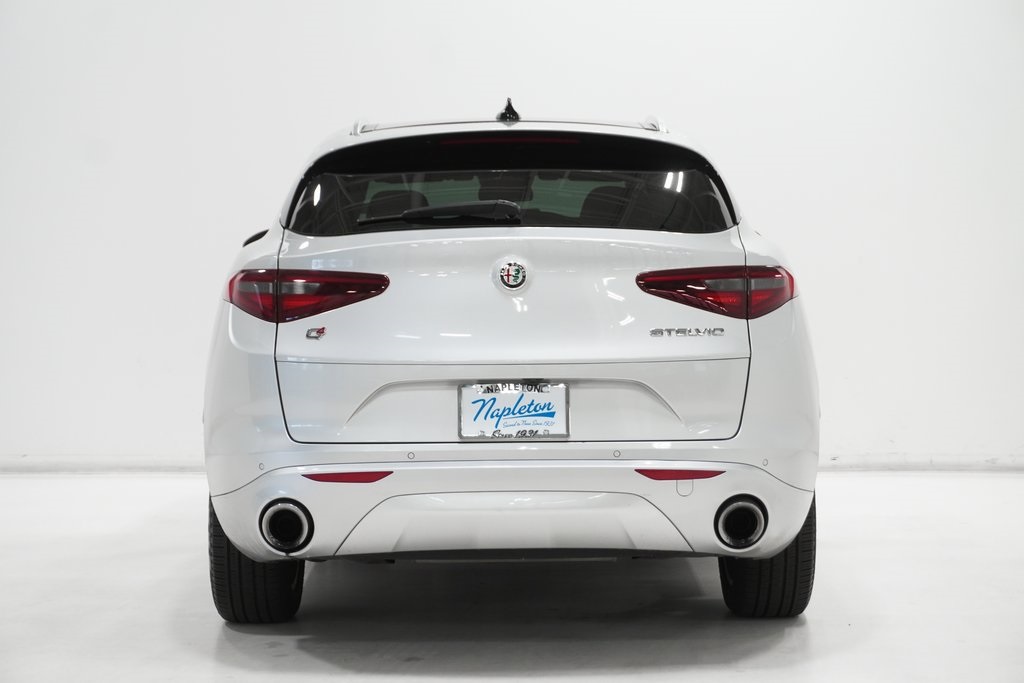 2021 Alfa Romeo Stelvio Ti 6