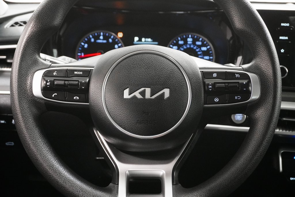 2022 Kia K5 LXS 21