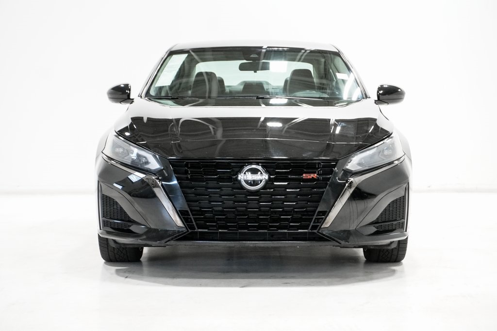 2023 Nissan Altima 2.5 SR 3