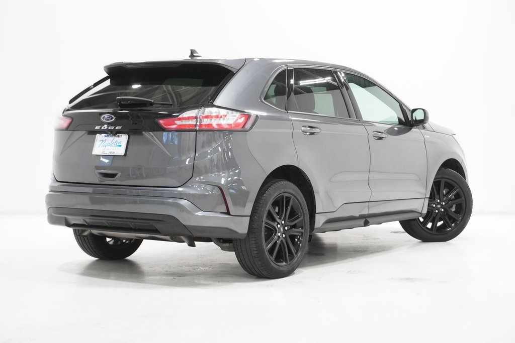 2022 Ford Edge ST Line 7