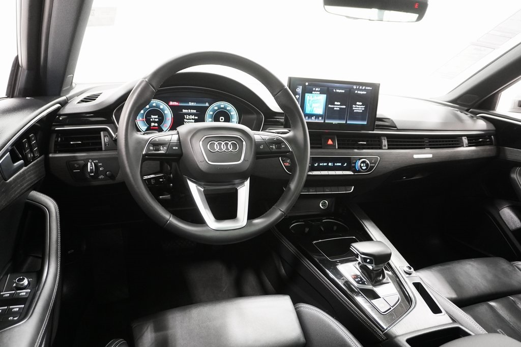 2024 Audi A4 45 S line Premium Plus 19