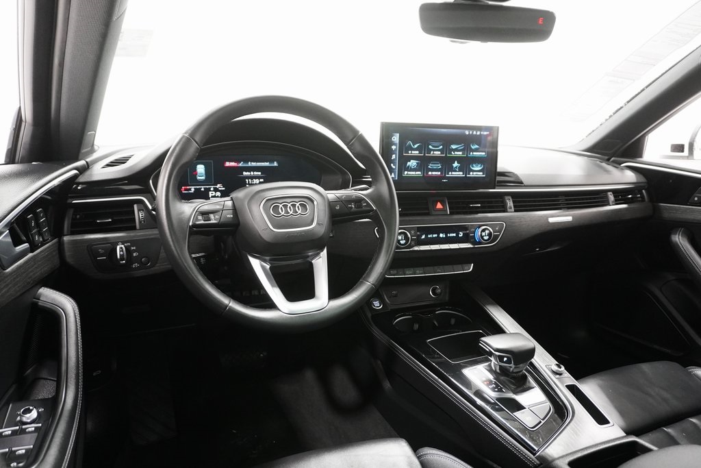 2024 Audi A4 45 S line Premium Plus 19