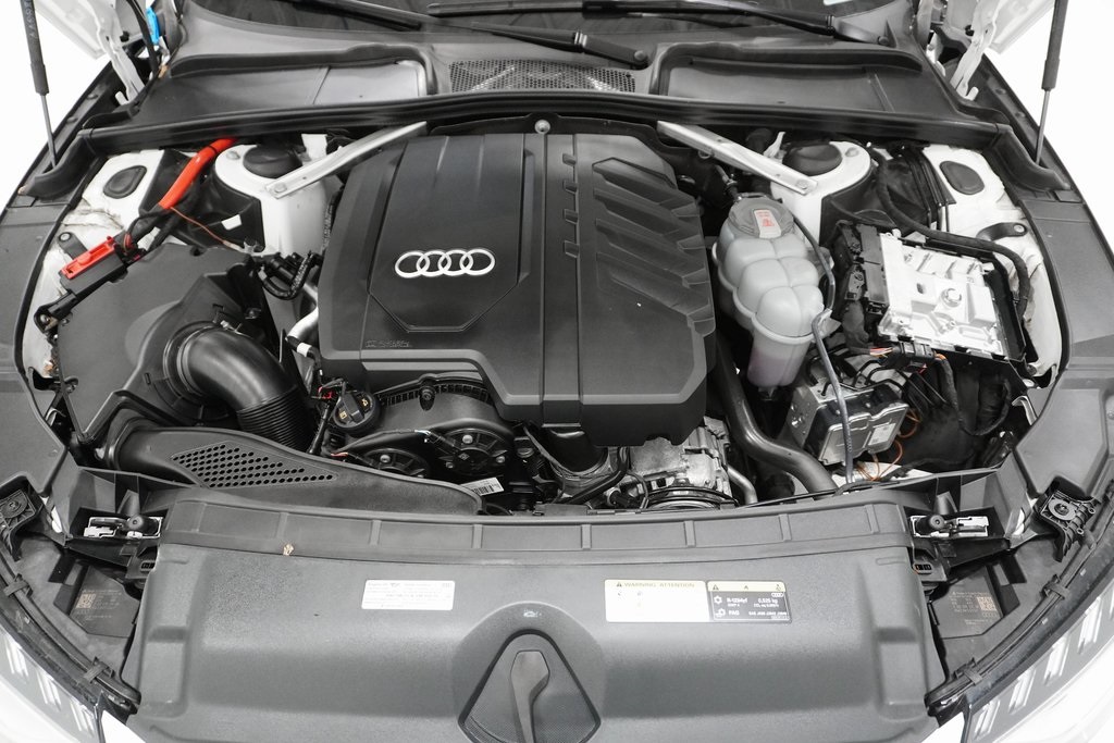 2024 Audi A4 45 S line Premium Plus 8