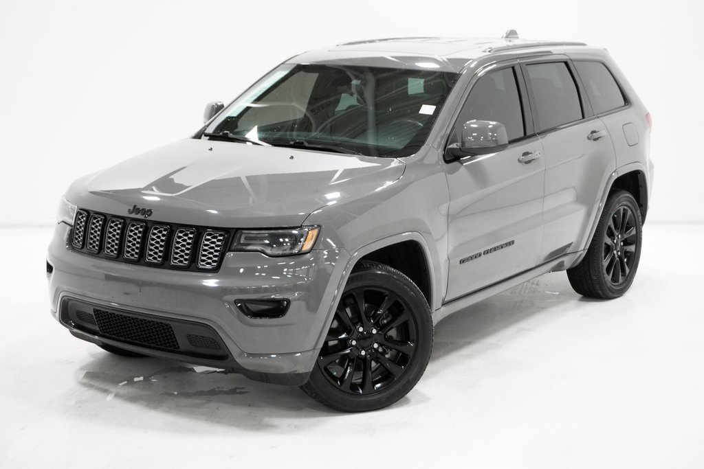 2021 Jeep Grand Cherokee Laredo X 2