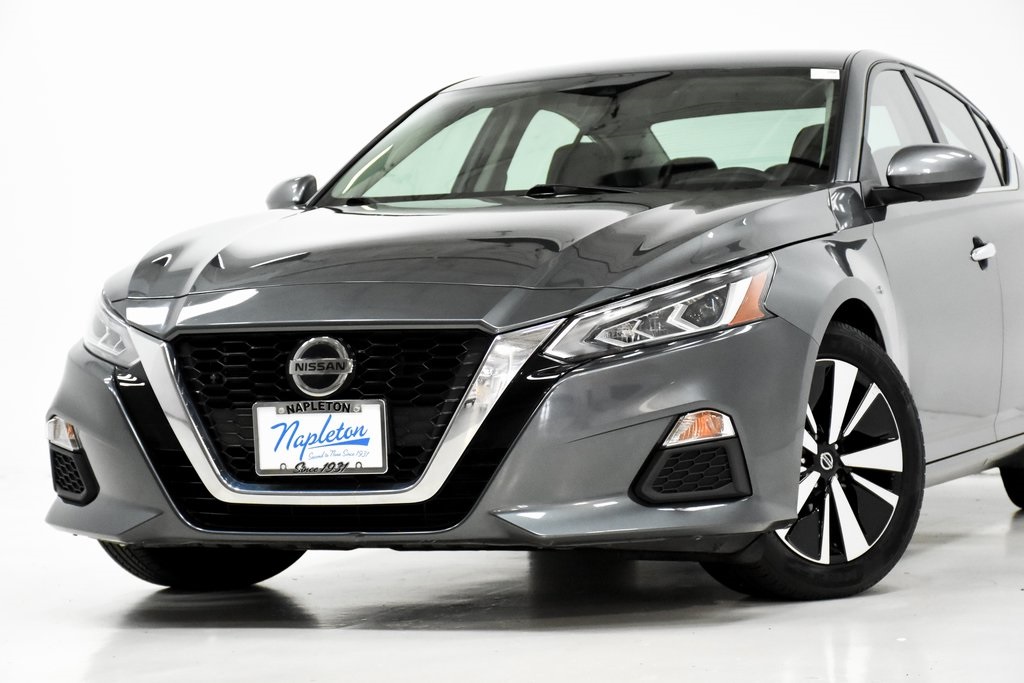 2021 Nissan Altima 2.5 SV 2