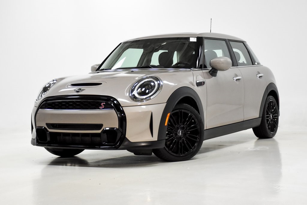 2024 MINI Cooper S Signature 1