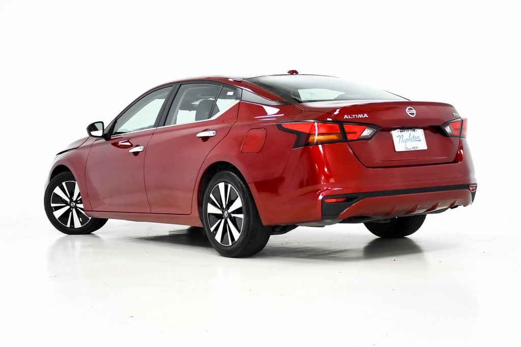 2021 Nissan Altima 2.5 SV 25