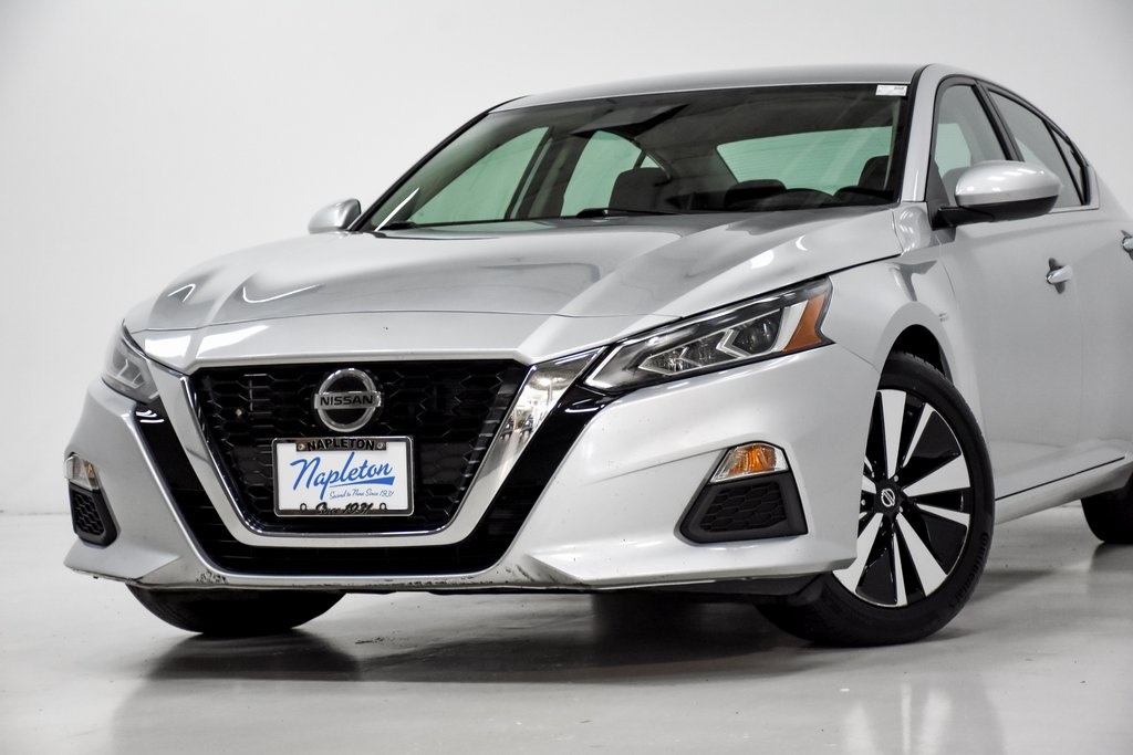 2021 Nissan Altima 2.5 SV 2