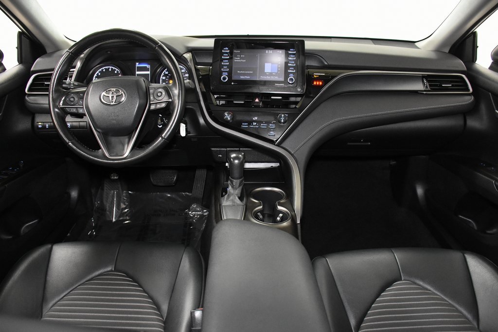 2021 Toyota Camry SE 22