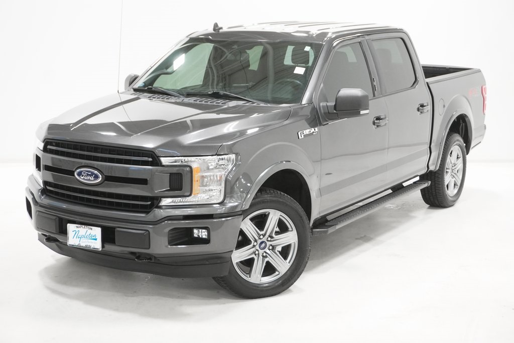 2019 Ford F-150 XLT 2