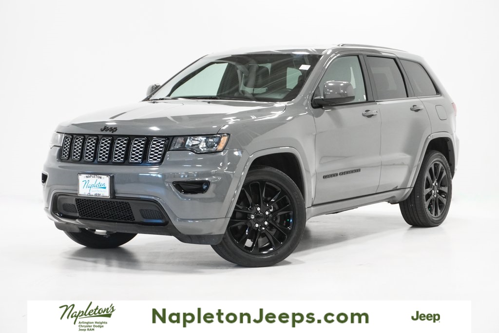 2019 Jeep Grand Cherokee Altitude 1