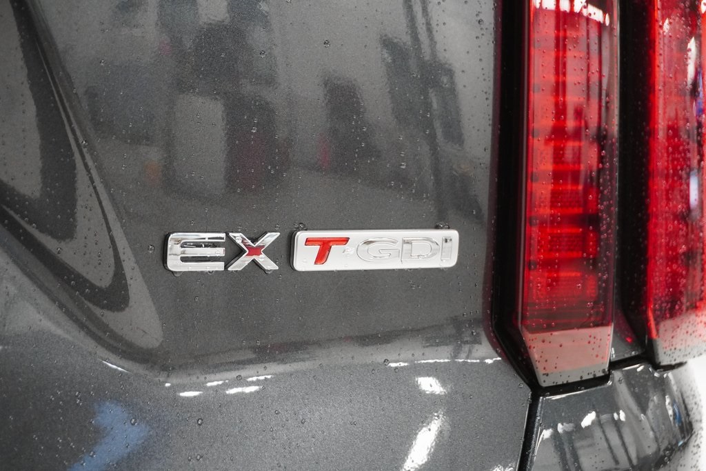 2021 Kia Sorento EX 8