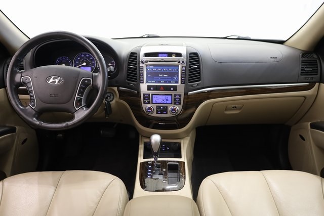 2012 Hyundai Santa Fe Limited 7