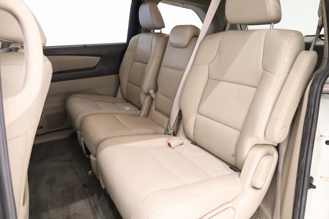 2014 Honda Odyssey EX-L 22