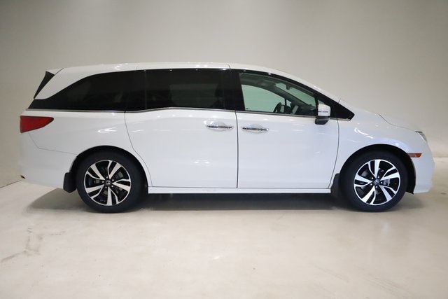 2018 Honda Odyssey Elite 3