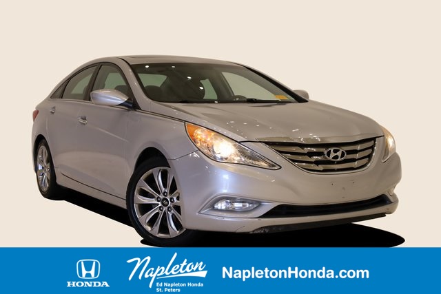 2012 Hyundai Sonata SE 1