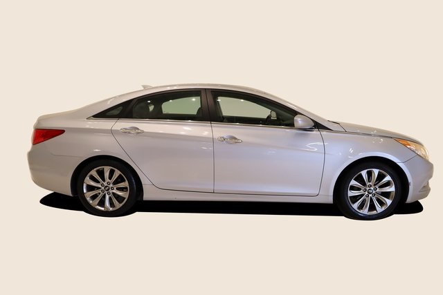 2012 Hyundai Sonata SE 3