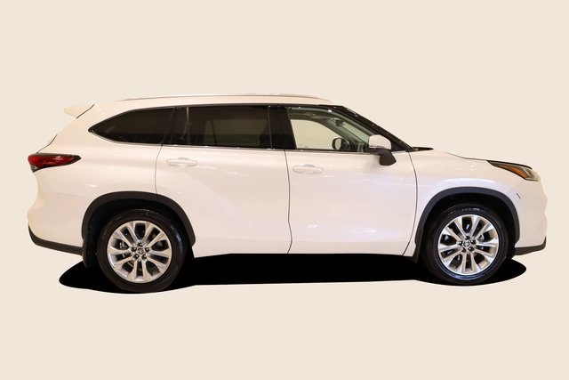 2020 Toyota Highlander Limited 3