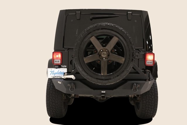 2012 Jeep Wrangler Unlimited Rubicon 5