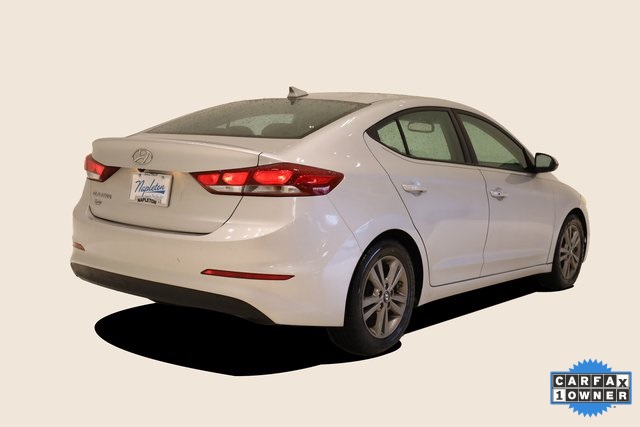 2017 Hyundai Elantra Value Edition 4