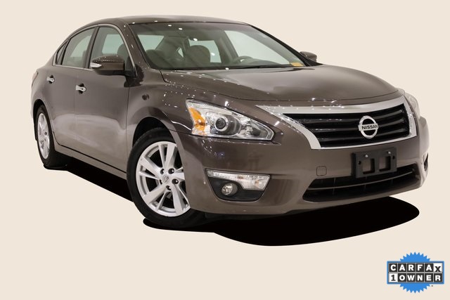 2015 Nissan Altima 2.5 SV 1