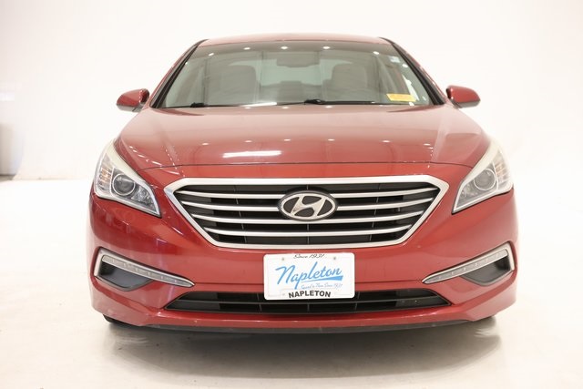 2015 Hyundai Sonata SE 2