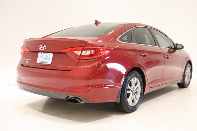 2015 Hyundai Sonata SE 4