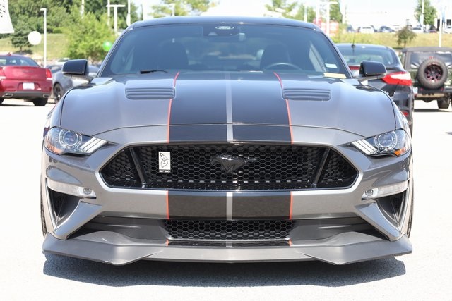 2021 Ford Mustang GT Premium 2