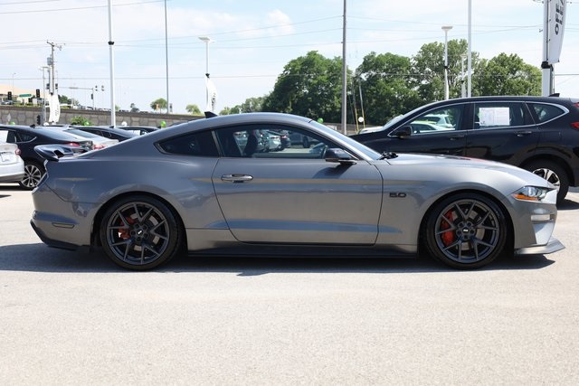 2021 Ford Mustang GT Premium 3