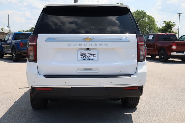 2022 Chevrolet Suburban LT 6